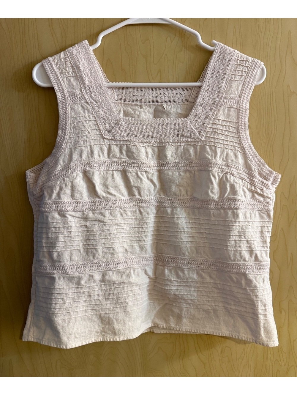 Cream Square neck sleeveless linen crochet top size medium